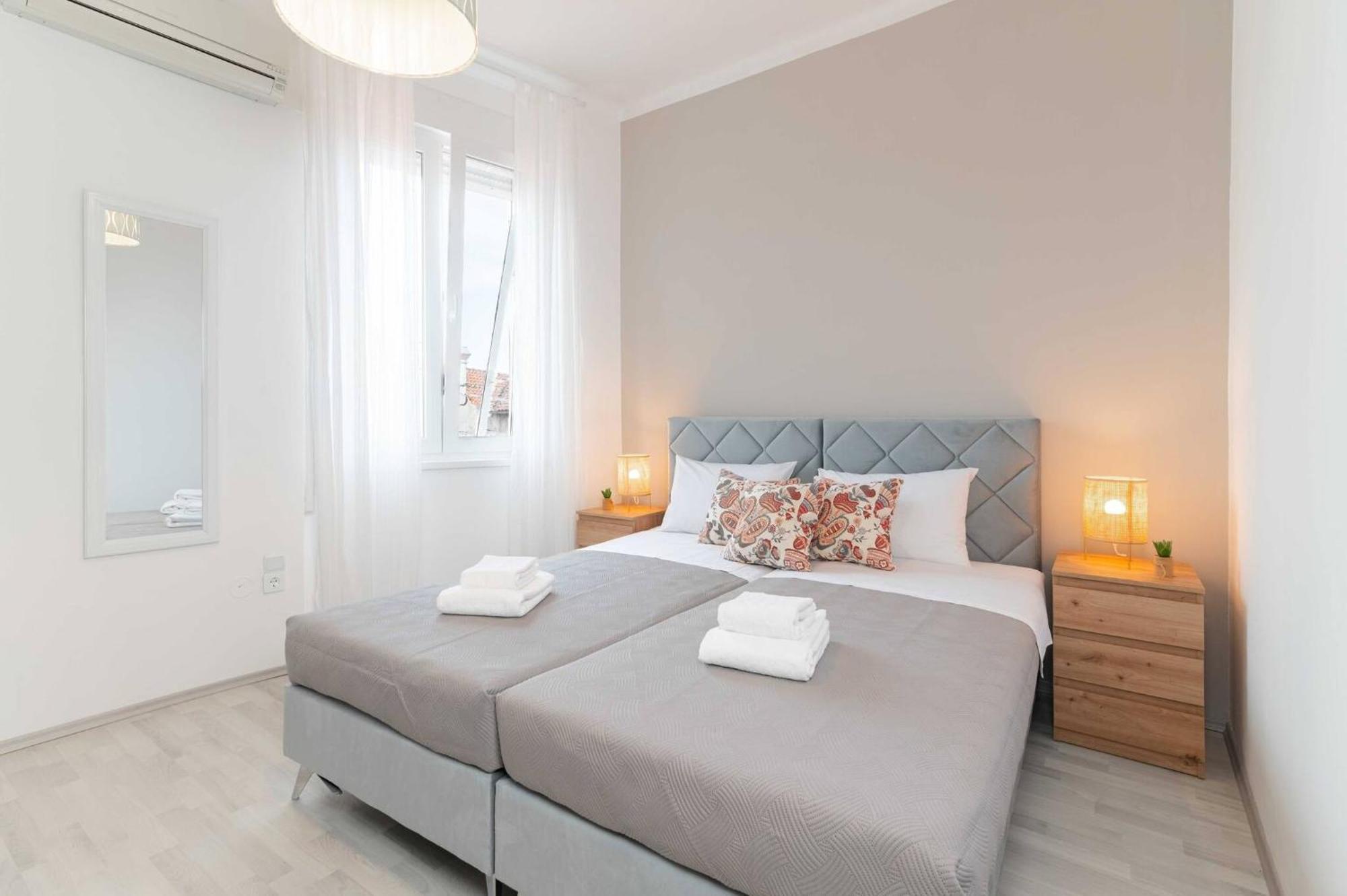 My Dalmatia - Sunset Apartment Kalelarga Zara Esterno foto