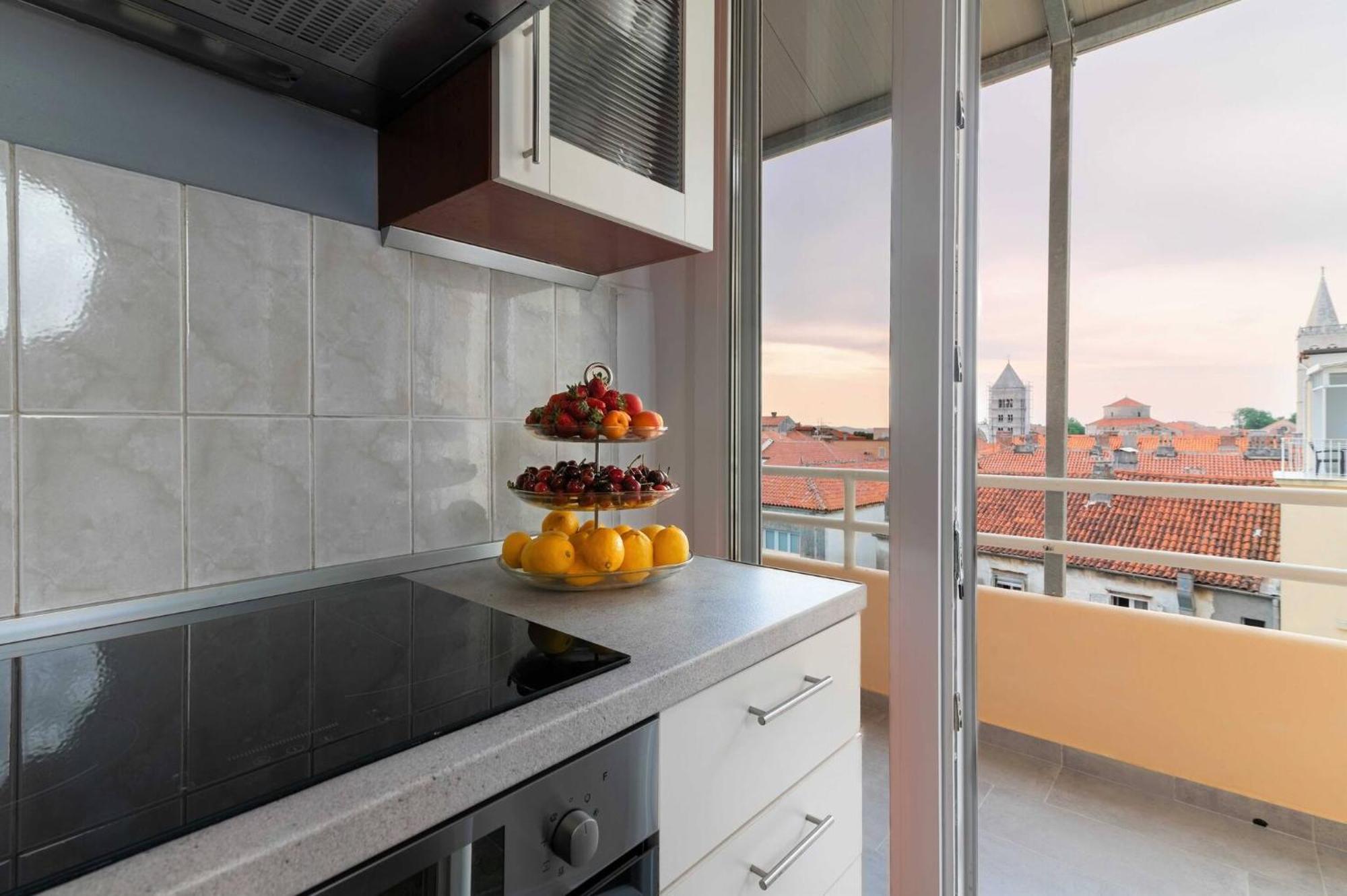My Dalmatia - Sunset Apartment Kalelarga Zara Esterno foto